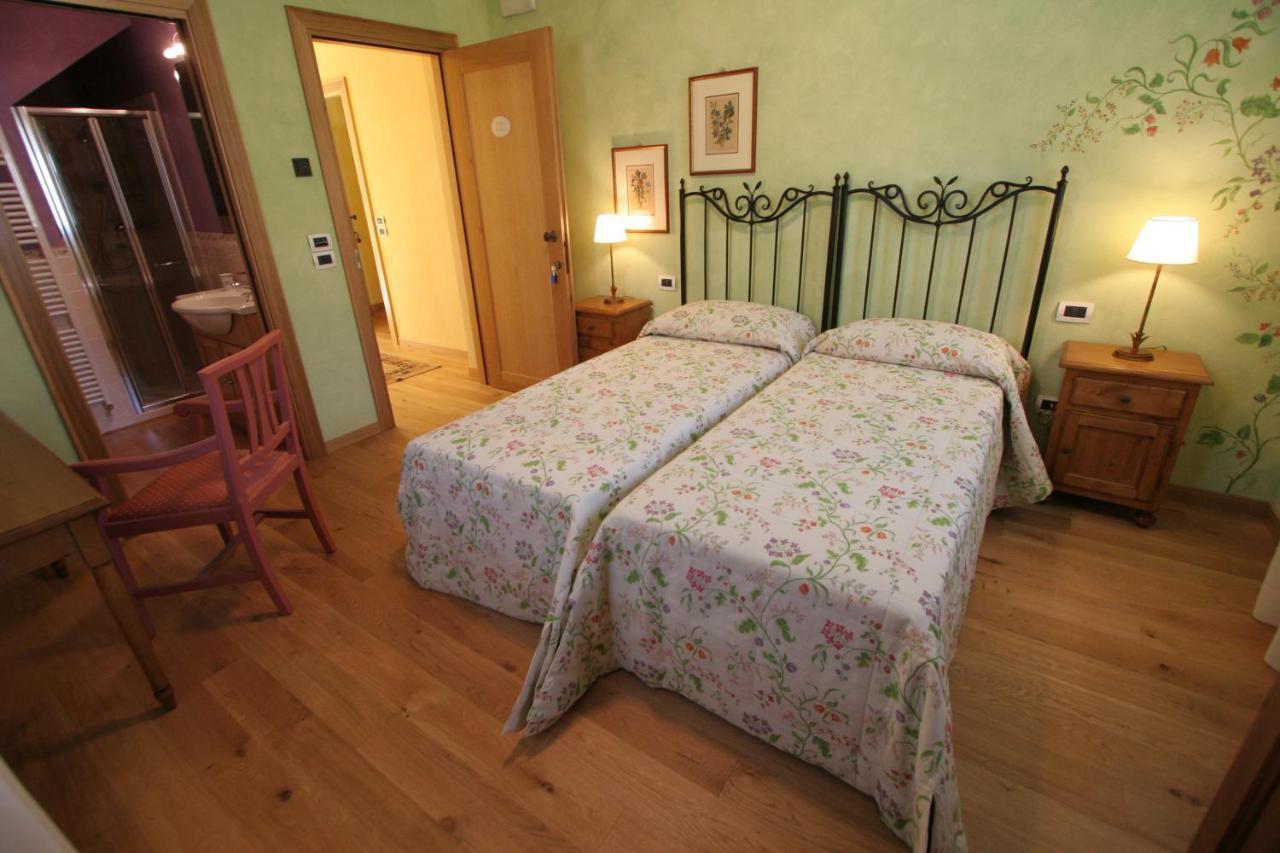 Bed and Breakfast La Valdella Вальдоббьадене Экстерьер фото